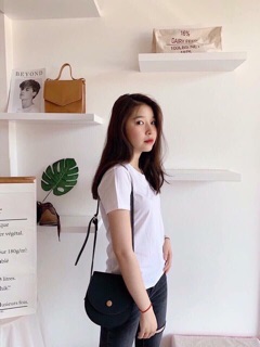 [RẺ VÔ ĐỊCH] Combo 2 áo thun cổ tim Pull&Bear