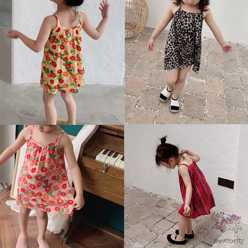 Đầm Yếm Hình Hoa Cho Bé Gái