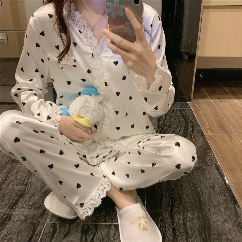 Bộ Đồ Ngủ Pijama Dài Tay Vải Lụa Phối Ren Gợi Cảm Cho Nữ | BigBuy360 - bigbuy360.vn