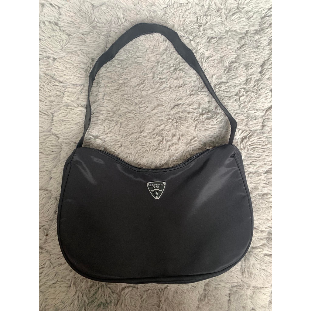 Pass túi lê khánh