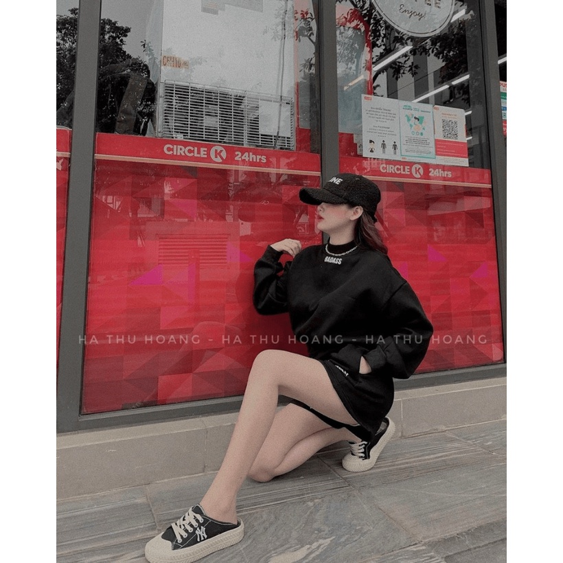 SÉT ĐÙI NỈ NĂNG ĐỘNG KIỂU DÁNG THỂ THAO CHẤT VẢI MỀM MẠI GIÚP CÁC NÀNG THOẢI MÃI TRONG MỌI HOẠT ĐỘNG VUI CHƠI UP