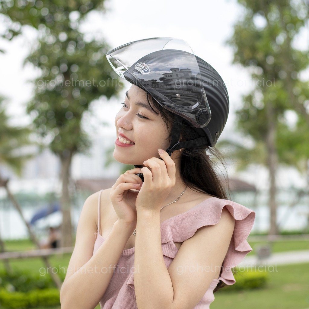 Mũ bảo hiểm nửa đầu có kính dài GRO HELMET haly dáng vỏ sò, sơn màu thời trang đẹp cho nam và nữ