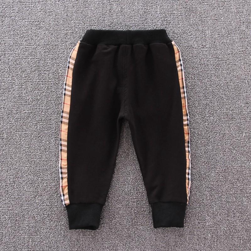 Set quần áo thời trang năng động dành cho bé trai