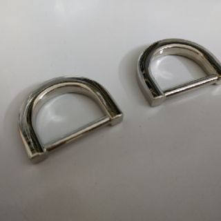 Khoen D bạc 2cm ( 1 cặp)
