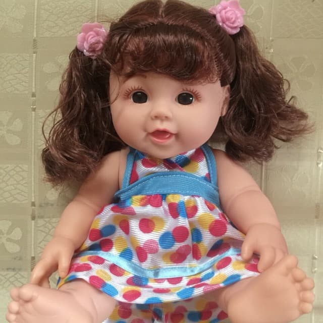 Búp bê em bé biết khóc, biết nói