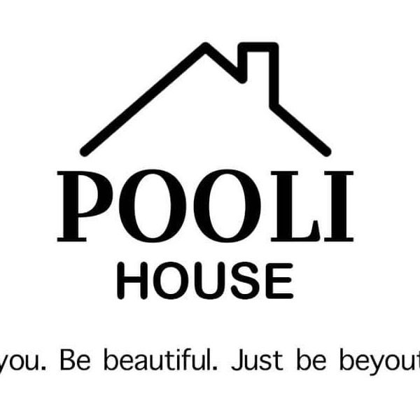 Poolihousee