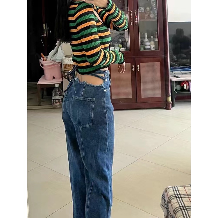 Quần jeans lưng cao ống rộng thiết kế khuyết lưng sexy phong cách Hàn Quốc