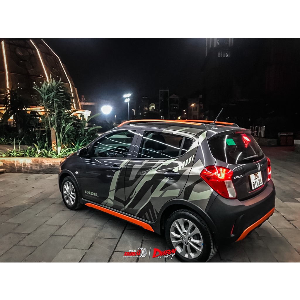 Tem xe Fadil màu xám