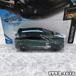 Xe mô hình 1:64 Hot Wheels Basic 2019 Nightburnerz - Ford Focus RS FYF84