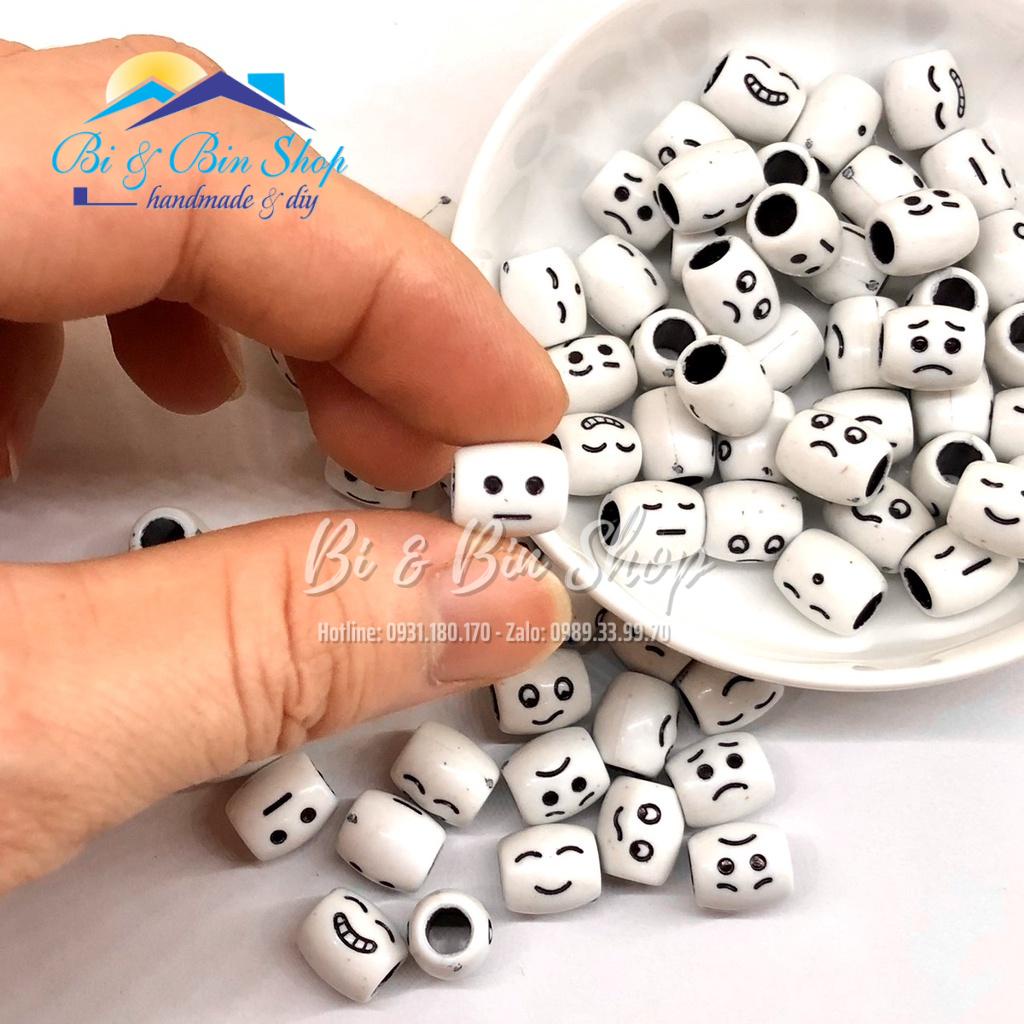 35 Cái Charm Hạt Nhựa Lu In Hình Khuôn Mặt Nhiều Sắc Thái Làm Vòng Đeo Tay Trang Sức Handmade