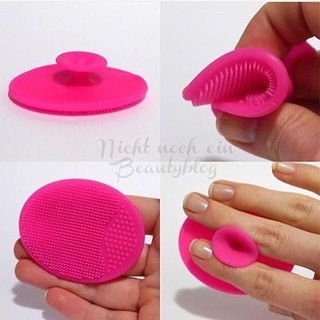 Miếng Rửa Mặt Silicon Loven Make Cleansing Pad Nhật Bản