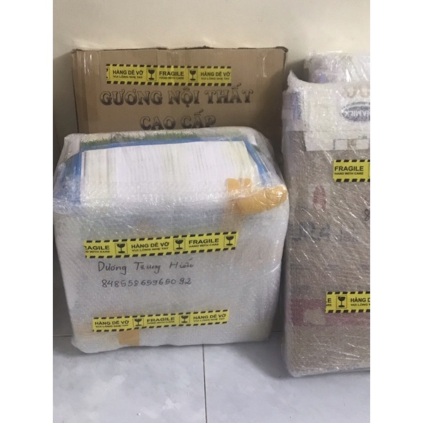 kệ gỗ trưng bày