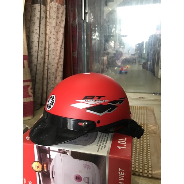 Mũ bảo hiểm Honda, yamaha nửa đầu có kính,có lưỡi