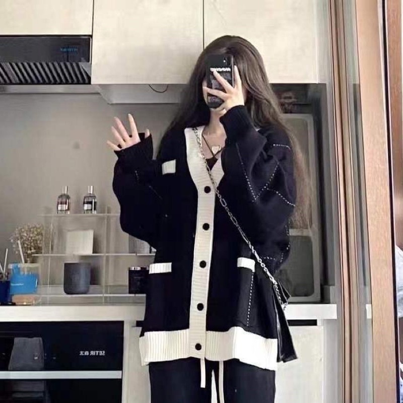 ÁO KHOÁC LEN CANDIGAN MÀU ĐEN PHỐI VIỀN TRẮNG PHONG CÁCG HÀN QUỐC