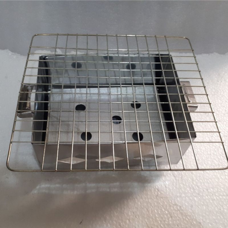 Bếp nướng than inox vuông tiện dụng du lich gọn nhẹ có vĩ nướng zise nhỏ