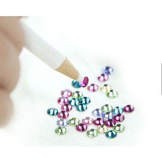 Bút đính đá gắn móng tay nail (200 cây/460k)