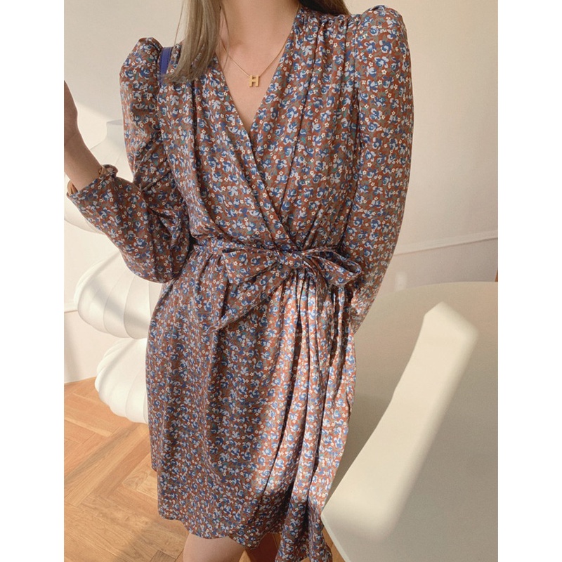 Đầm midi Tay Dài Hoạ Tiết Hoa Thiết Kế Cổ Chữ V Nữ Tính