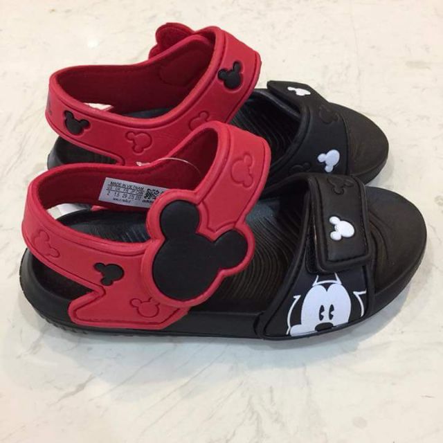 Sandal adidas