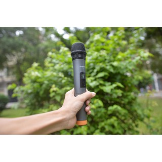 Micro không dây V12