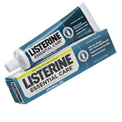 Kem đánh răng Listerine Essential Care Toothpaste 119g