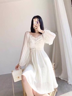 Váy trắng tiểu thư