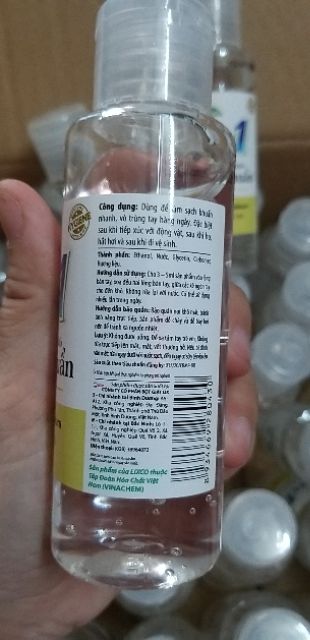 Sản phẩm làm sạch bàn tay dạng gel 250ml (cam kết hàng chính hãng ) | BigBuy360 - bigbuy360.vn
