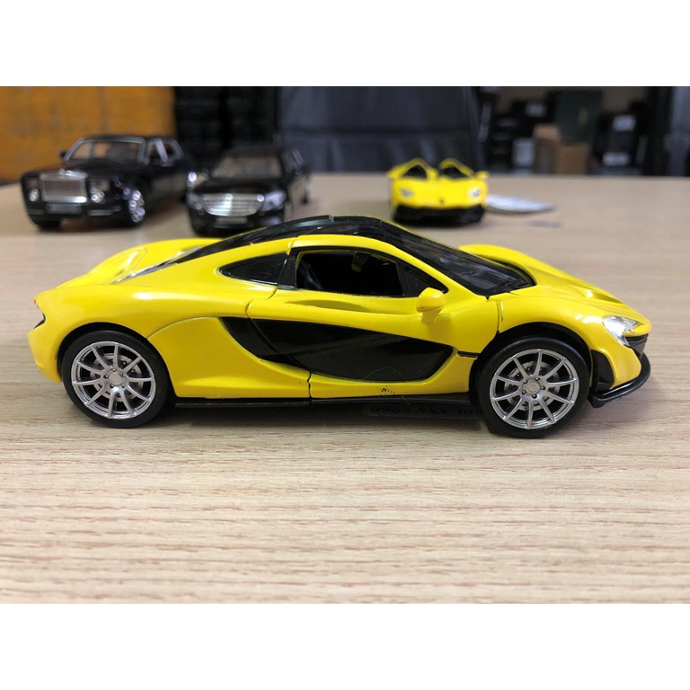 Mô hình siêu xe Mclaren P1 GTR tỉ lệ 1:32 bằng hợp kim