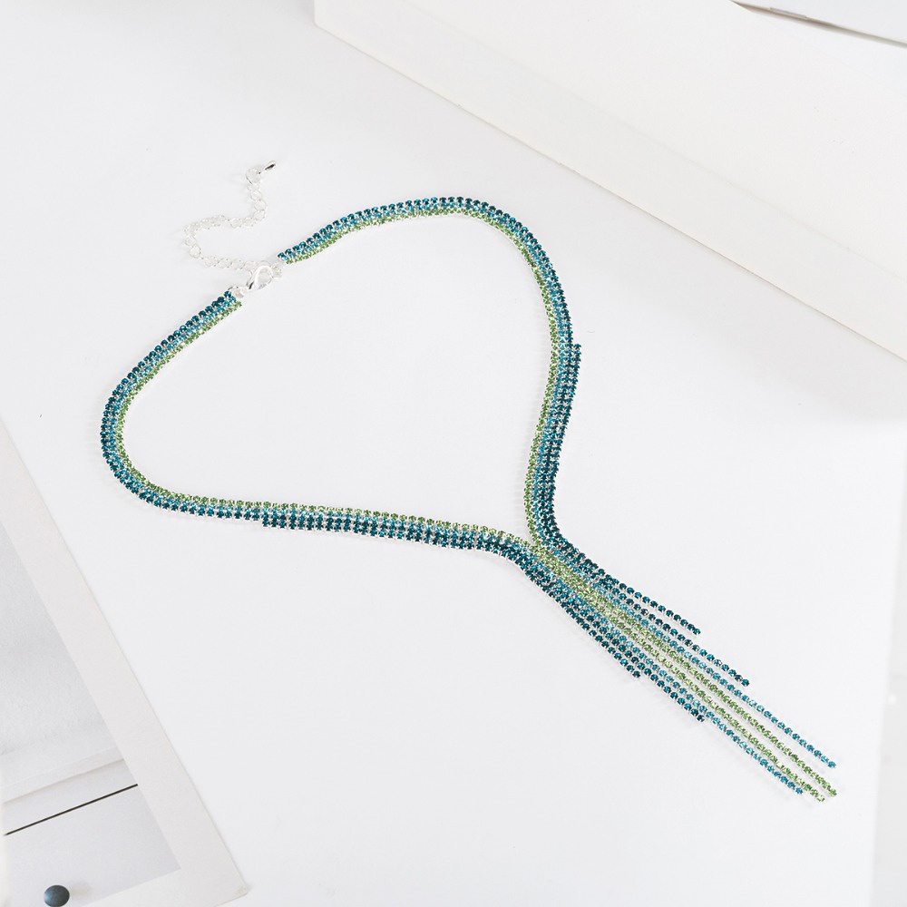 Vòng cổ Dáng Dài Đính Đá Phối Tua Rua Phong Cách Âu Mỹ Sang Trọng