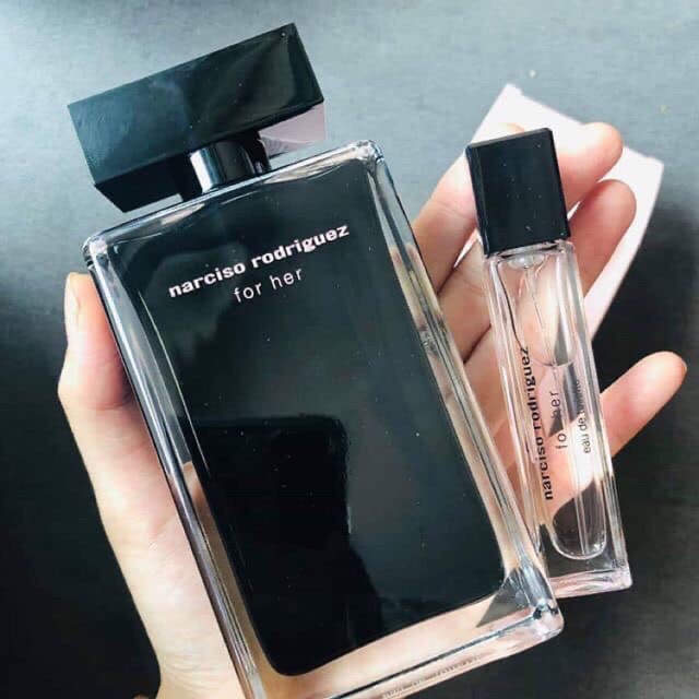 HOT DEAL - Nước hoa Narciso for her (Chai đen 30ml)