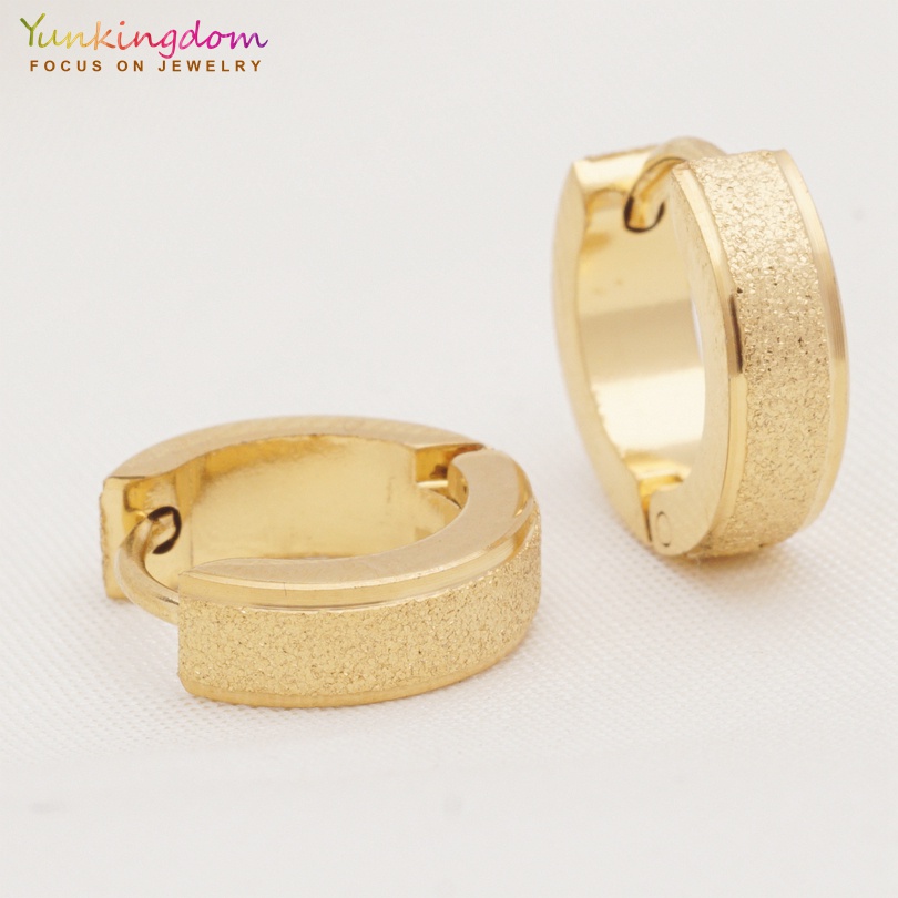 Khuyên Tai Tròn 9mm Bằng Thép Không Gỉ Màu Vàng Thời Trang Cho Nam Và Nữ