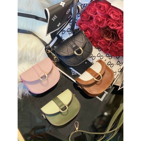 Túi mini kiểu C K sale off 50%