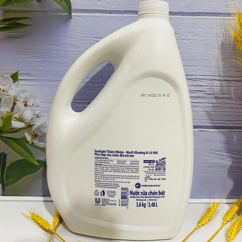 Nước rửa chén Sunlight Thiên Nhiên Chai 3.6kg