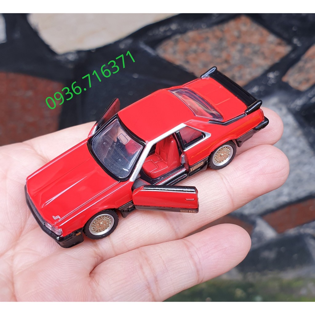 Mô hình siêu xe màu đỏ mở được cửa premium tomica Nhật Bản No20