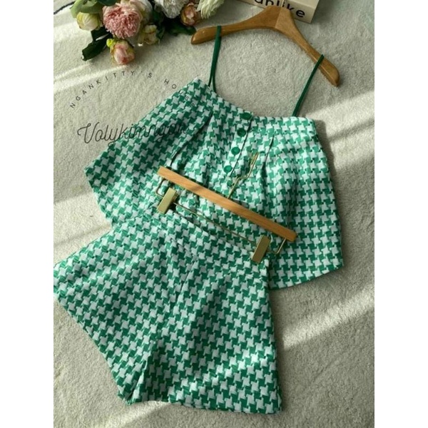 Set Kẻ Ô ZicZac Áo Hai Dây Babydoll Gài Nút Ngực Và Quần Đùi - Rộng Thoải Mái - Tiểu Thư Bánh Bèo Cute