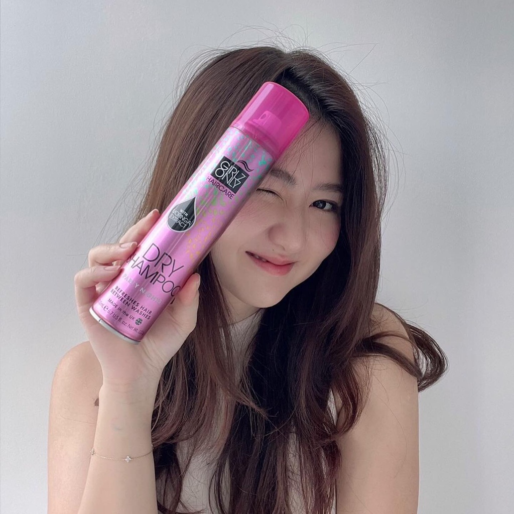 Dầu Gội Khô Girlz Only Dry Shampoo (200ml)