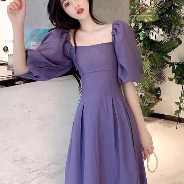 Váy vintage e đặt về nhưng bị rộng, chất và dáng đẹp cực kỳ, màu tím lịm trend của năm nay đấy ah