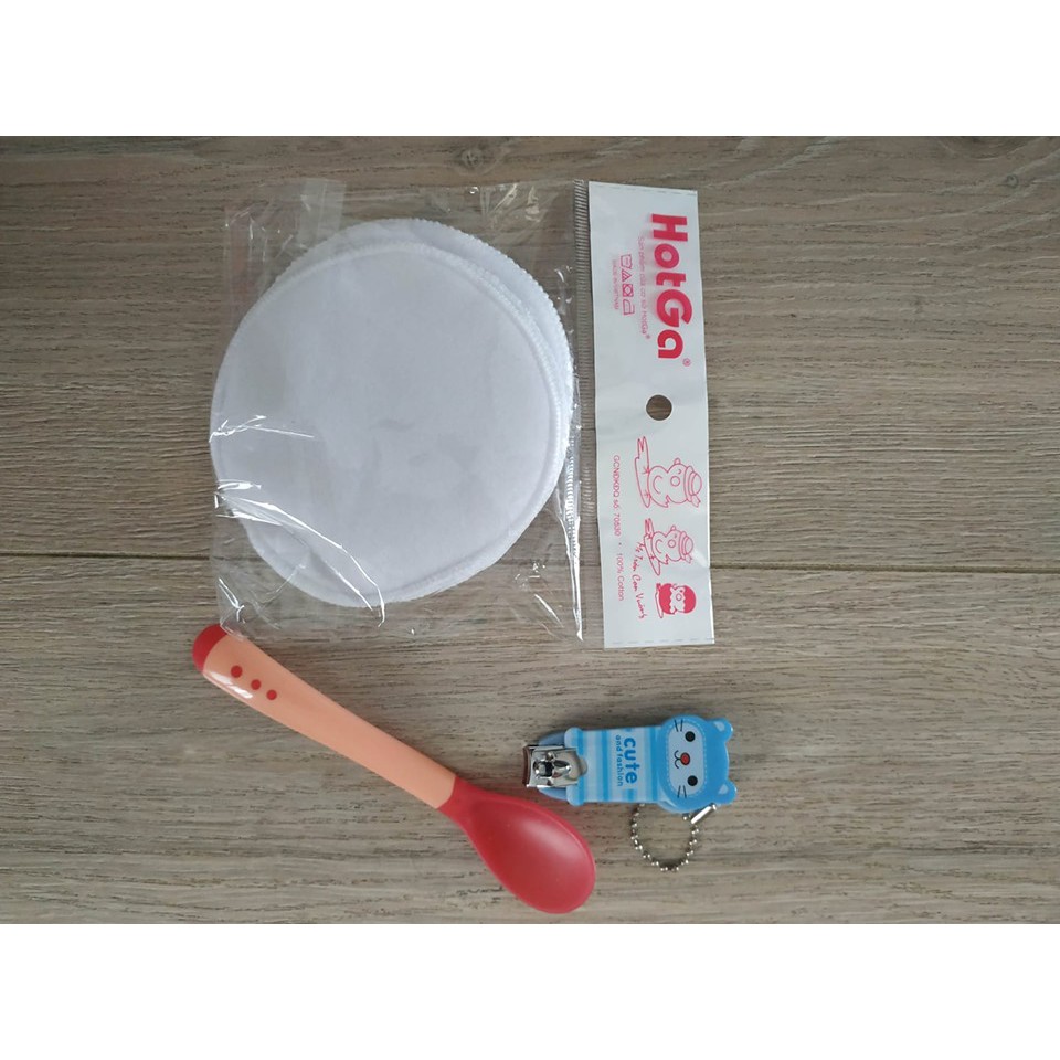Set 4 lót thấm sữa giặt được