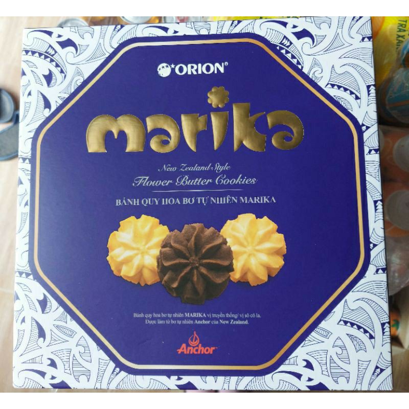 Bánh quy hoa bơ tự nhiên marika hộp thiếc orion 432g