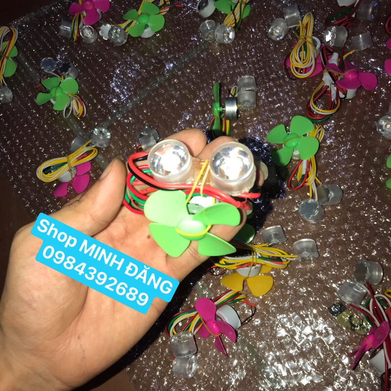 Đèn quạt gió diều bóng DỜI + TẶNG thêm 1 cánh quạt