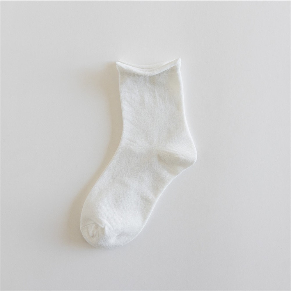 Tất nữ nhún cổ cao họa tiết dâu tây chất liệu cotton phong cách dễ thương - T056