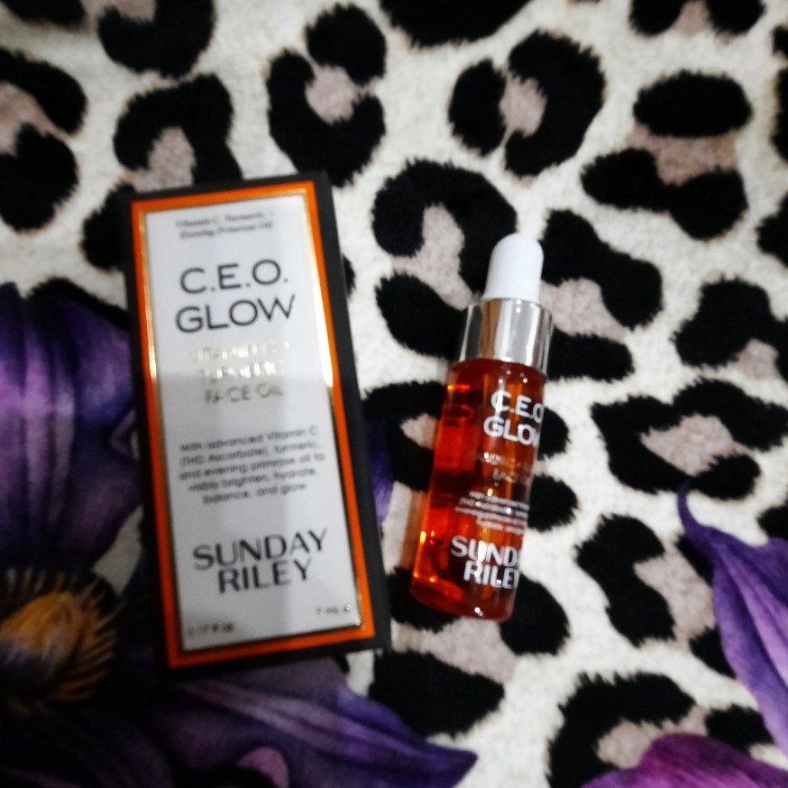 SUNDAY RILEY Dầu dưỡng da U.F.O và C.E.O Glow Vitamin C + Turmeric Face Oil có hộp đổi quà Sephora