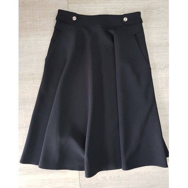 Chân váy xoè công sở