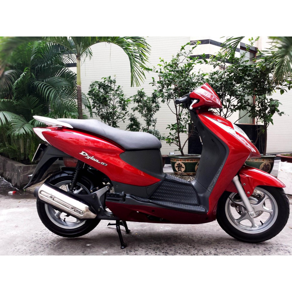 Lốp sau xe SH Honda chính hãng Veloce