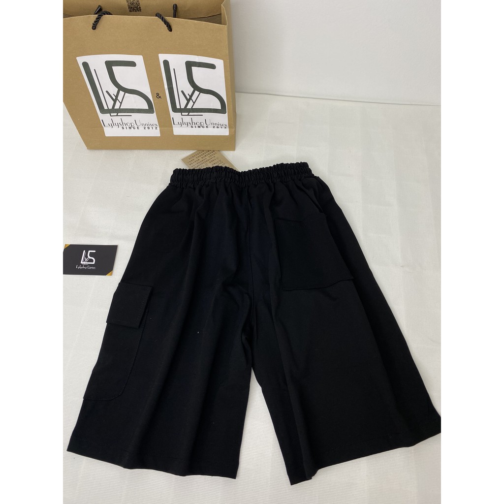 Quần short nam nữ Lylyshop chất umi cotton mịn lì kiểu quần đùi ống rộng unisex phối túi phong cách cá tính có size M,L | BigBuy360 - bigbuy360.vn