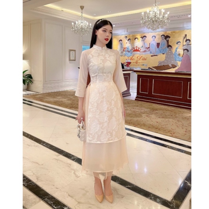 Áo Dài Cách Tân "Tam Hoa" chân váy đủ màu , ôm phom phôi tay voon tơ mặc phù hợp với mọi sự kiện