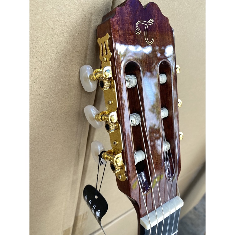 Guitar classic Takamine GC1CE dáng khuyết EQ