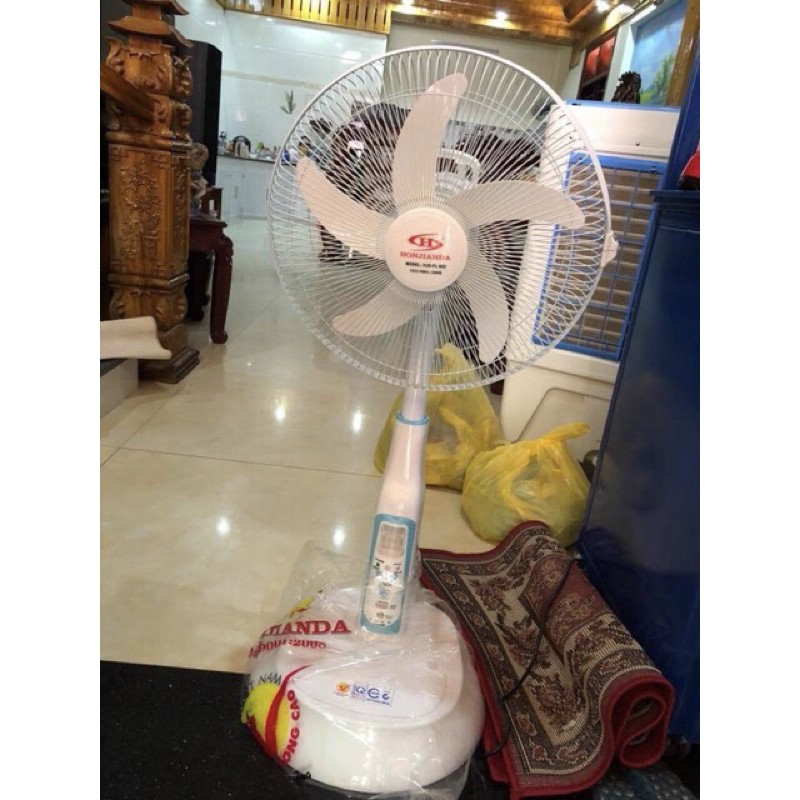 Quạt tích điện kiểu đứng AC&DC 16 inch Honjianda FL602