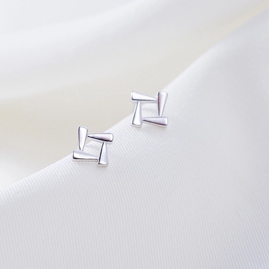 Bông tai bạc nữ hình tam giác hình vuông cá tính nhỏ xinh DaLiA Jewelry khuyên tai bạc basic 925