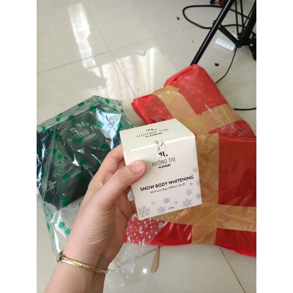 Kem Dưỡng Trắng Da Body Tuyết HƯƠNG THỊ & Body Vip HM STORE | BigBuy360 - bigbuy360.vn