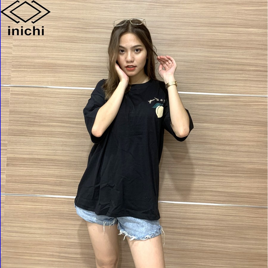 [Mã FAMALLT5 giảm 15% đơn 150k] Áo thun tay lỡ INICHI áo unisex form rộng in hình quả đào tiên - A647 màu đen